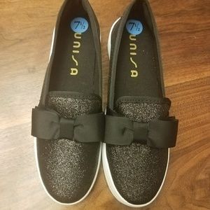 Unisa black sparkle bow sneakers